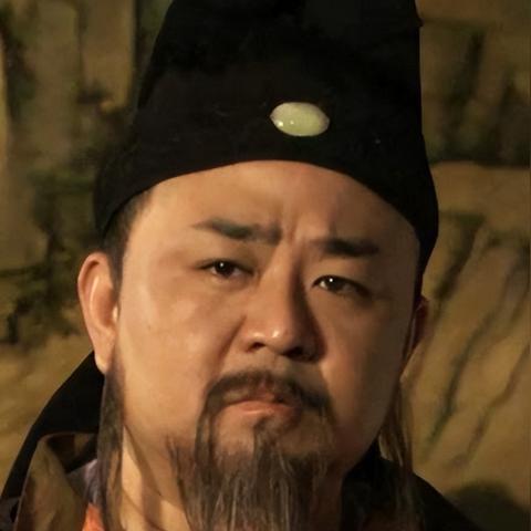 (女配逆袭修仙传记 小说)女配得到血脉传承，逆袭修仙路：昔日配角如何成为主角？